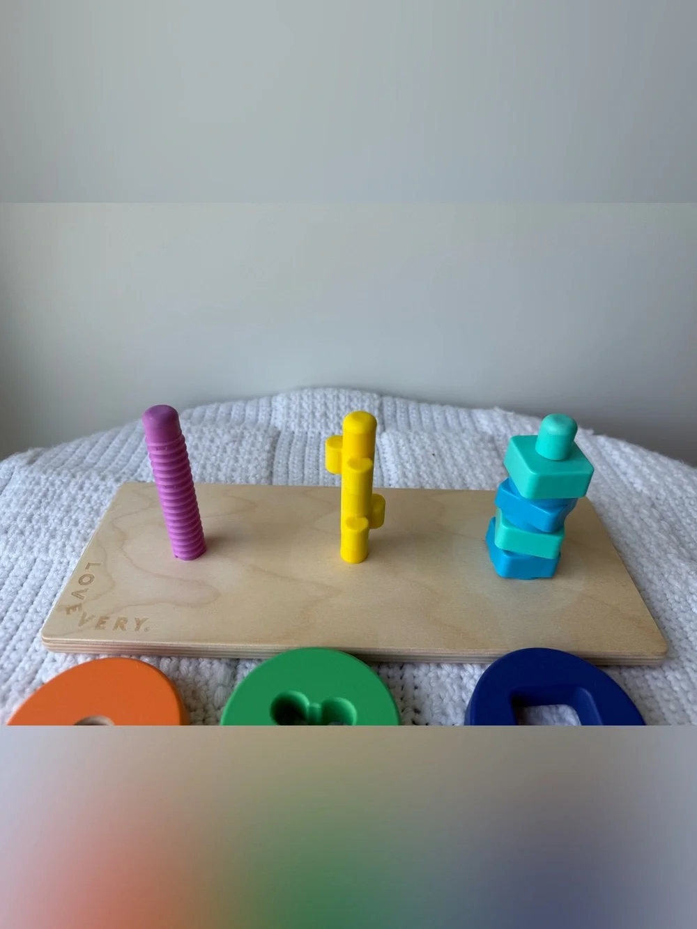 Lovevery Twist & Pivot Pattern Puzzle